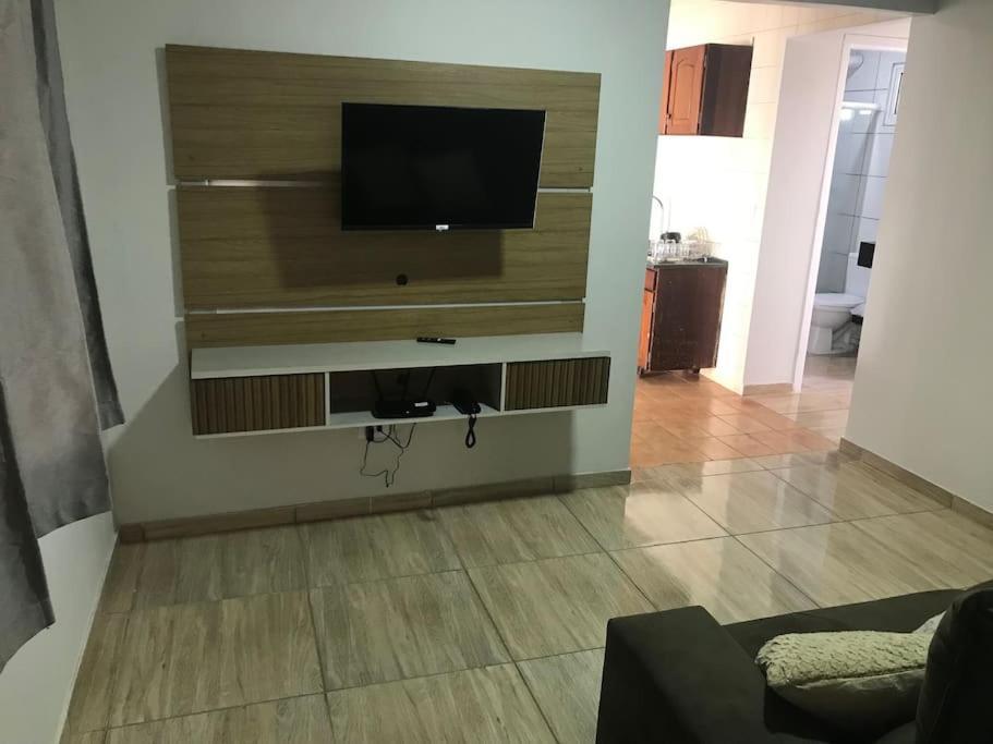 Casa Com 2 Quartos Agradaveis Com Ar Condicionado Foz do Iguaçu Exterior foto